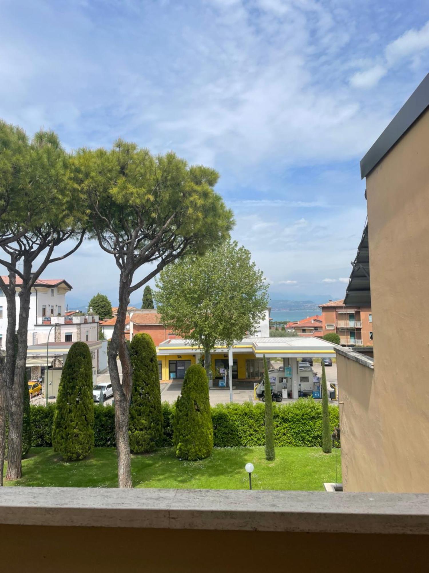 Nico'S Apartment Peschiera del Garda Ngoại thất bức ảnh
